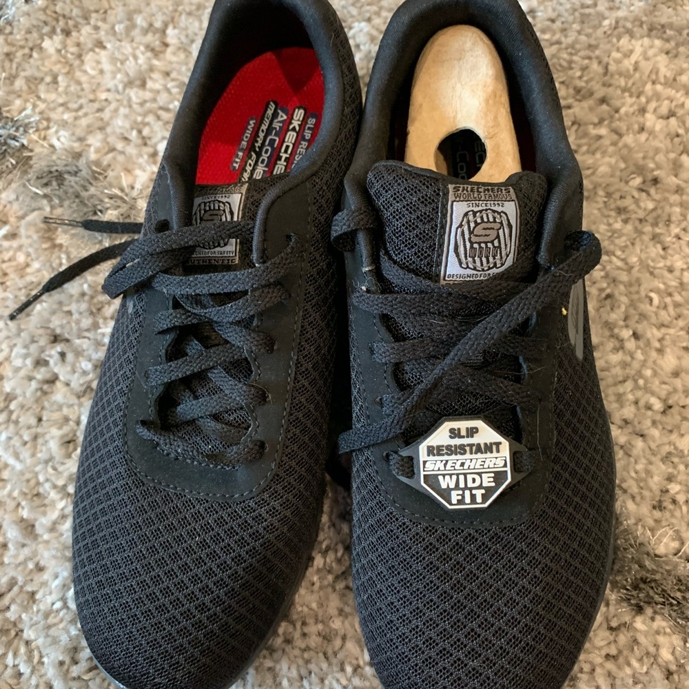 Black non slips